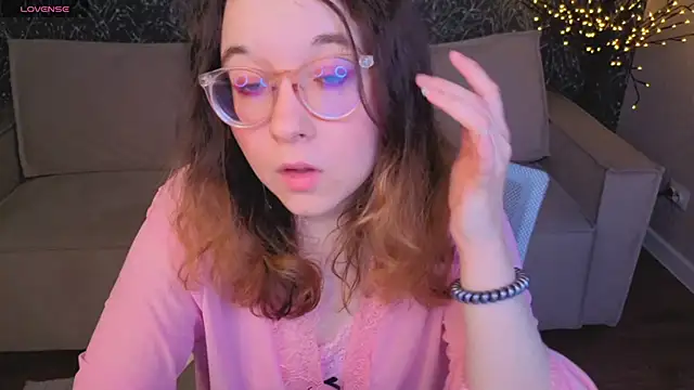 Aleks-caster online show from April 2026 01:26:01 AM