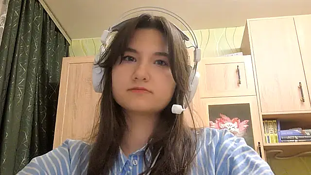 MiryDeni online show from March 2026 05:41:02 PM