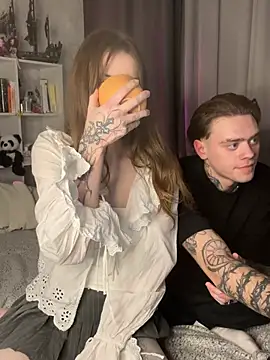 TanderThoughtLuv online show from March 2026 08:15:01 PM