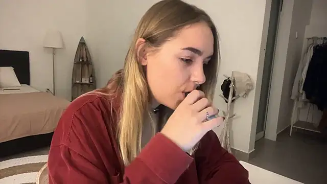 RoxyWet online show from March 2026 08:25:01 PM