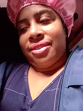 Snapshot of gatinha20257 chatting on May 2026 03:30:02 PM gatinha20257 online show from May 2026 03:30:02 PM