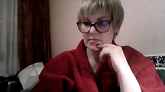 Snapshot of TatkaYang chatting on March 2026 08:04:02 PM TatkaYang online show from March 2026 08:04:02 PM