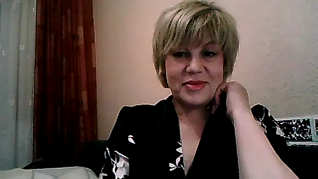 Snapshot of TatkaYang chatting on May 2026 08:02:02 PM TatkaYang online show from May 2026 08:02:02 PM
