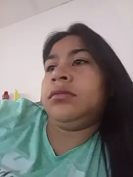 Snapshot of LexyJohnnes_ chatting on May 2026 01:06:01 PM LexyJohnnes online show from May 2026 01:06:01 PM