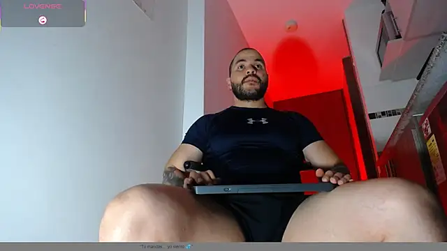 Snapshot of Axel_Dominus chatting on May 2026 01:23:02 AM Axel Dominus online show from May 2026 01:23:02 AM