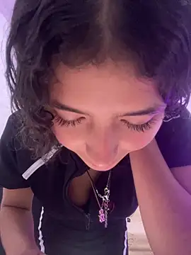 LINDA EF online show from April 2026 12:41:01 PM