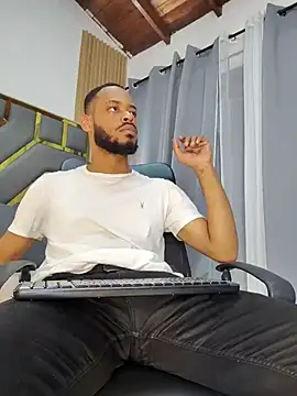 Oliver bigblack cock online show from April 2026 06:10:02 PM