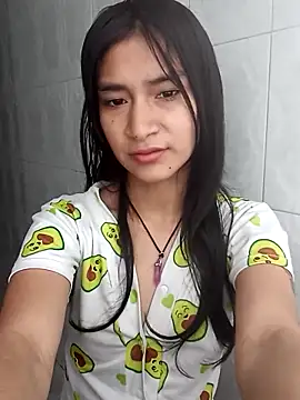 Snapshot of KarolaMendez chatting on March 2026 03:59:02 PM KarolaMendez online show from March 2026 03:59:02 PM