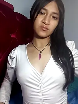 Snapshot of KarolaMendez chatting on April 2026 10:34:01 PM KarolaMendez online show from April 2026 10:34:01 PM