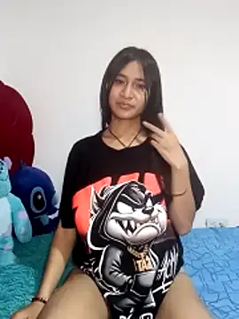 Snapshot of KarolaMendez chatting on April 2026 09:34:01 PM KarolaMendez online show from April 2026 09:34:01 PM