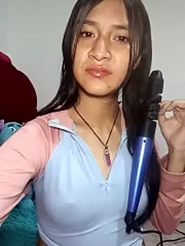 Snapshot of KarolaMendez chatting on April 2026 10:29:02 PM KarolaMendez online show from April 2026 10:29:02 PM