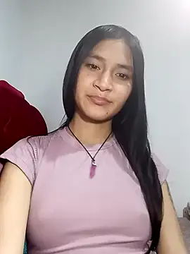Snapshot of KarolaMendez chatting on May 2026 09:42:02 PM KarolaMendez online show from May 2026 09:42:02 PM