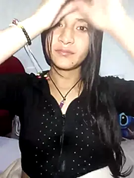 Snapshot of KarolaMendez chatting on July 2026 12:02:02 AM KarolaMendez online show from July 2026 12:02:02 AM