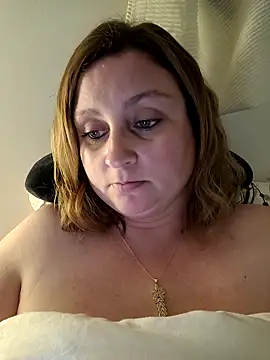 Snapshot of duotroublant chatting on June 2026 09:35:01 PM duotroublant online show from June 2026 09:35:01 PM