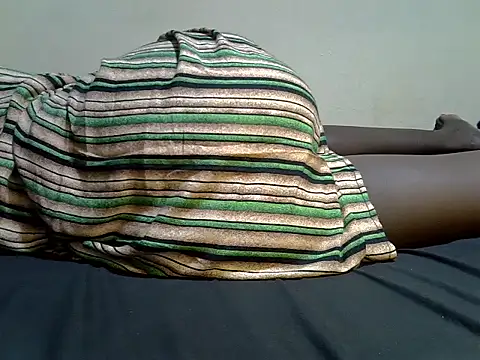 KendyQ  online show from April 2026 05:24:02 PM