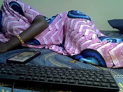 KendyQ  online show from April 2026 11:56:01 AM