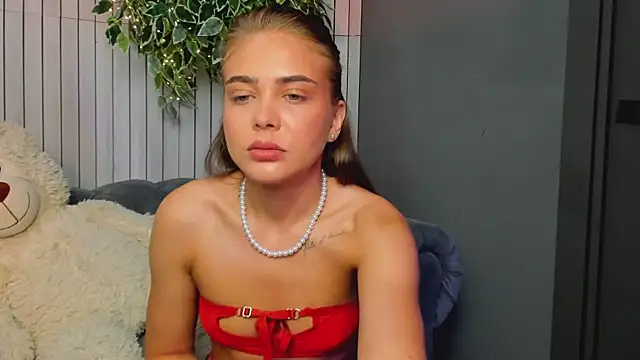 MilaLewi online show from May 2026 01:25:01 AM