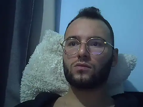 piazaocwb23 online show from April 2026 02:49:02 AM