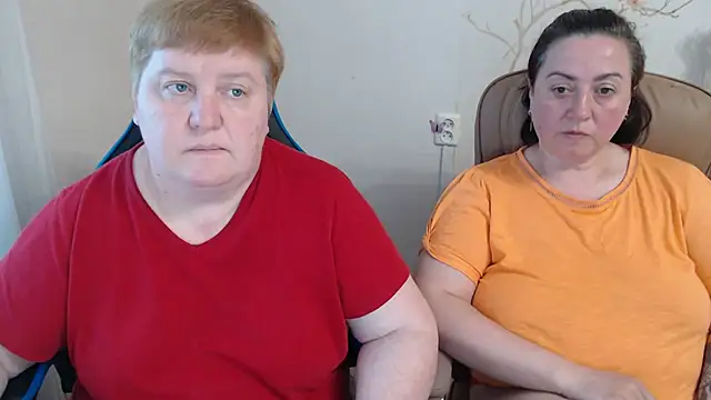 Snapshot of Lindy-Jeanie chatting on May 2026 05:32:02 PM Lindy-Jeanie online show from May 2026 05:32:02 PM