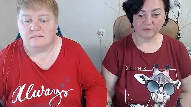 Snapshot of Lindy-Jeanie chatting on June 2026 08:35:02 AM Lindy-Jeanie online show from June 2026 08:35:02 AM