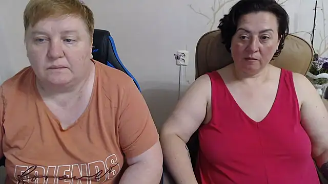 Lindy-Jeanie online show from June 2026 08:33:01 PM