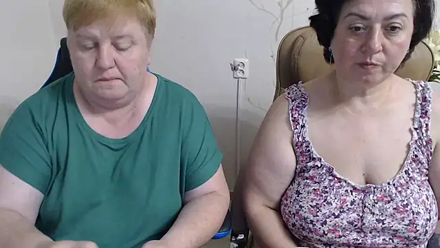 Lindy-Jeanie online show from July 2026 08:35:01 PM