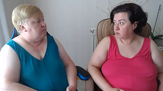 Lindy-Jeanie online show from July 2026 11:25:01 AM