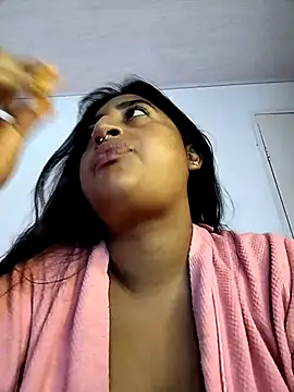 DestiinyBlack online show from May 2026 08:39:01 PM