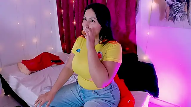 karlyprintt online show from July 2026 02:01:02 PM