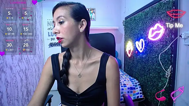 Snapshot of sandra_petite19 chatting on July 2026 03:20:02 AM sandra petite19 online show from July 2026 03:20:02 AM