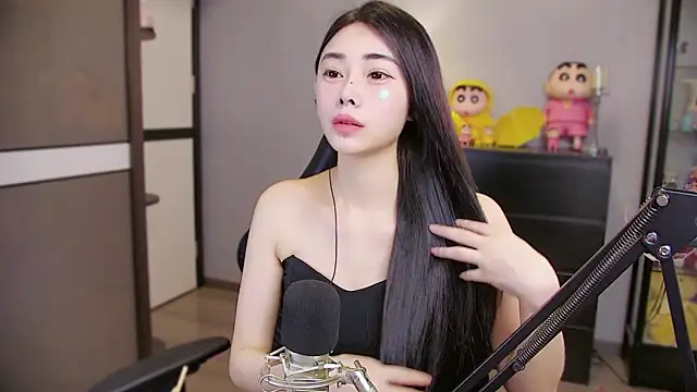 Snapshot of XiaoYuBao- chatting on May 2026 05:43:01 PM XiaoYuBao- online show from May 2026 05:43:01 PM