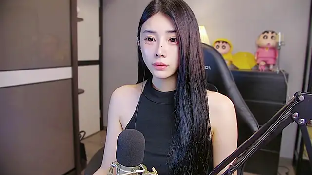 Snapshot of XiaoYuBao- chatting on June 2026 05:06:01 PM XiaoYuBao- online show from June 2026 05:06:01 PM