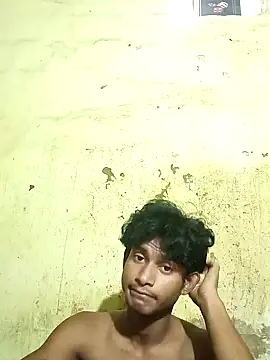 Snapshot of YourTeenBoy21 chatting on May 2026 06:32:01 AM YourTeenBoy21 online show from May 2026 06:32:01 AM