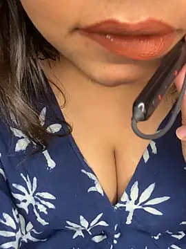 SHWETA-STRIP online show from April 2026 06:38:01 PM