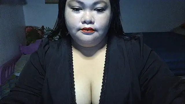 Snapshot of prettycarla_ chatting on April 2026 12:50:02 AM prettycarla online show from April 2026 12:50:02 AM