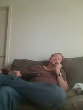 yourMasterisBored online show from April 2026 02:37:02 PM