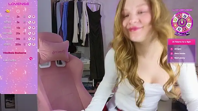 Snapshot of GoldenSunBunny chatting on March 2026 02:05:02 AM GoldenSunBunny online show from March 2026 02:05:02 AM