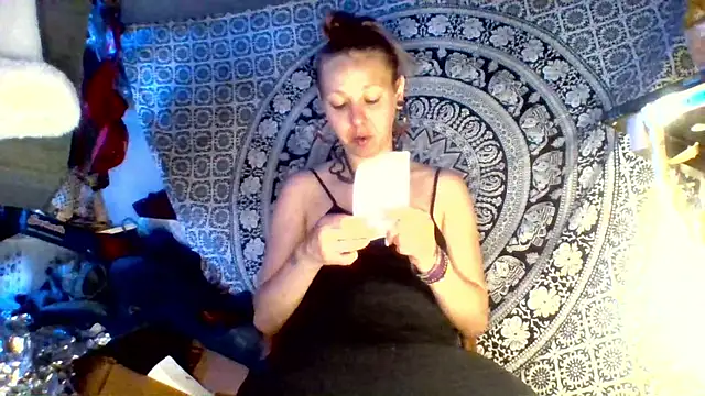Snapshot of Ambionce chatting on May 2026 07:36:02 AM Ambionce online show from May 2026 07:36:02 AM