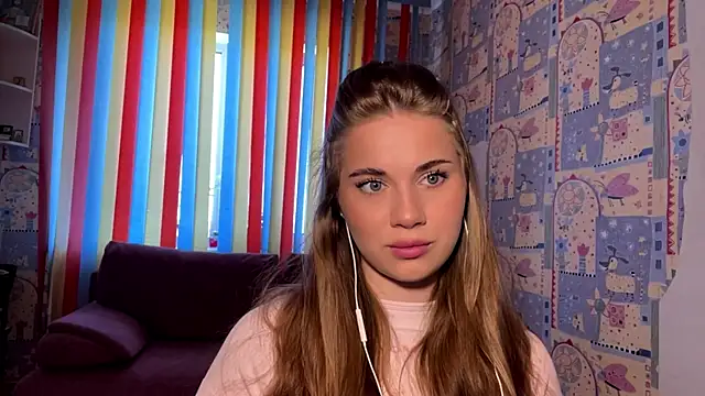 Snapshot of Miss_Blessnyth chatting on June 2026 06:08:01 AM Miss Blessnyth online show from June 2026 06:08:01 AM