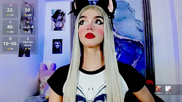 Snapshot of blonde_queen- chatting on May 2026 09:44:02 PM blonde queen- online show from May 2026 09:44:02 PM