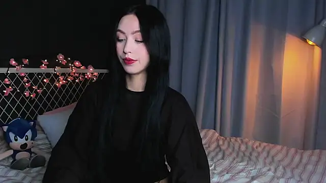 Snapshot of lizaa_breeze chatting on May 2026 06:13:02 PM lizaa breeze online show from May 2026 06:13:02 PM