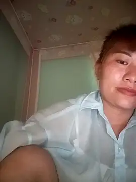 Snapshot of Lucxy-ki6 chatting on June 2026 08:52:01 AM Lucxy-ki6 online show from June 2026 08:52:01 AM