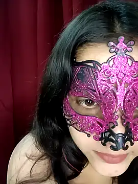 Hottymahi7 online show from April 2026 06:38:01 PM