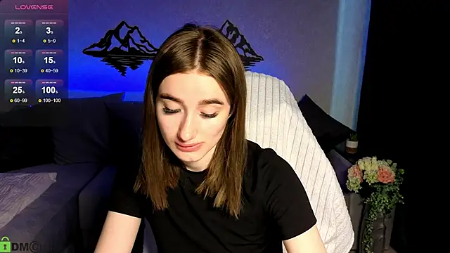 Lady Sunrise12 online show from May 2026 01:02:02 AM
