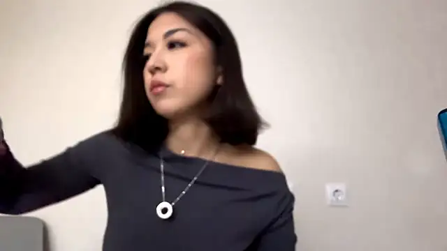 Snapshot of ValentCore chatting on March 2026 06:57:01 PM ValentCore online show from March 2026 06:57:01 PM