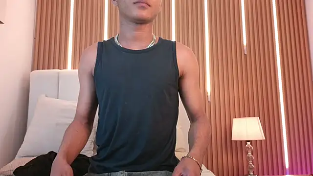 Snapshot of Kelvin_Josue chatting on May 2026 08:15:01 PM Kelvin Josue online show from May 2026 08:15:01 PM