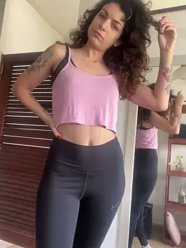Snapshot of conejita000 chatting on April 2026 05:39:01 PM conejita000 online show from April 2026 05:39:01 PM