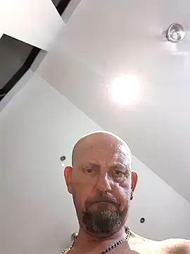 Donkenstein77 online show from March 2026 01:39:01 PM