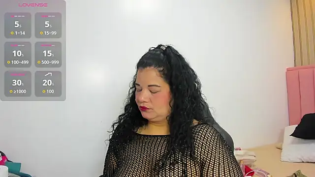 Snapshot of MAYTE1096 chatting on July 2026 07:35:01 PM MAYTE1096 online show from July 2026 07:35:01 PM