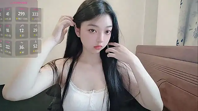 Snapshot of oblakitty_ chatting on May 2026 12:38:01 AM oblakitty online show from May 2026 12:38:01 AM